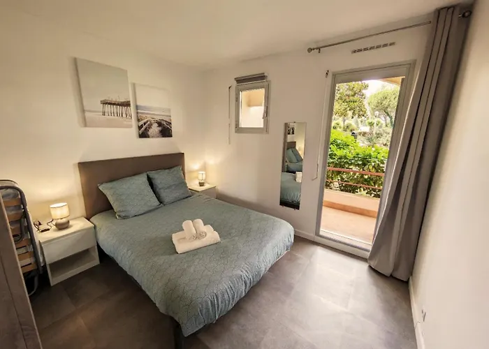 Le Petit Mimosa, Rdc, 3 Piscines, Proche Plages, 15Mn Cannes