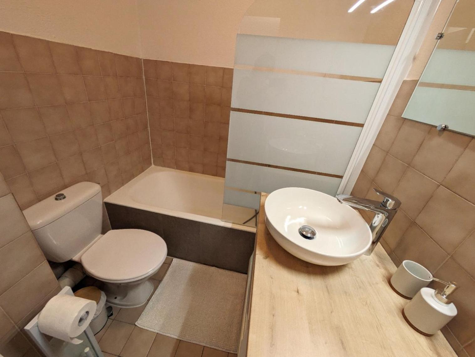 Apartment Le Petit Mimosa, Rdc, 3 Piscines, Proche Plages, 15mn Cannes *