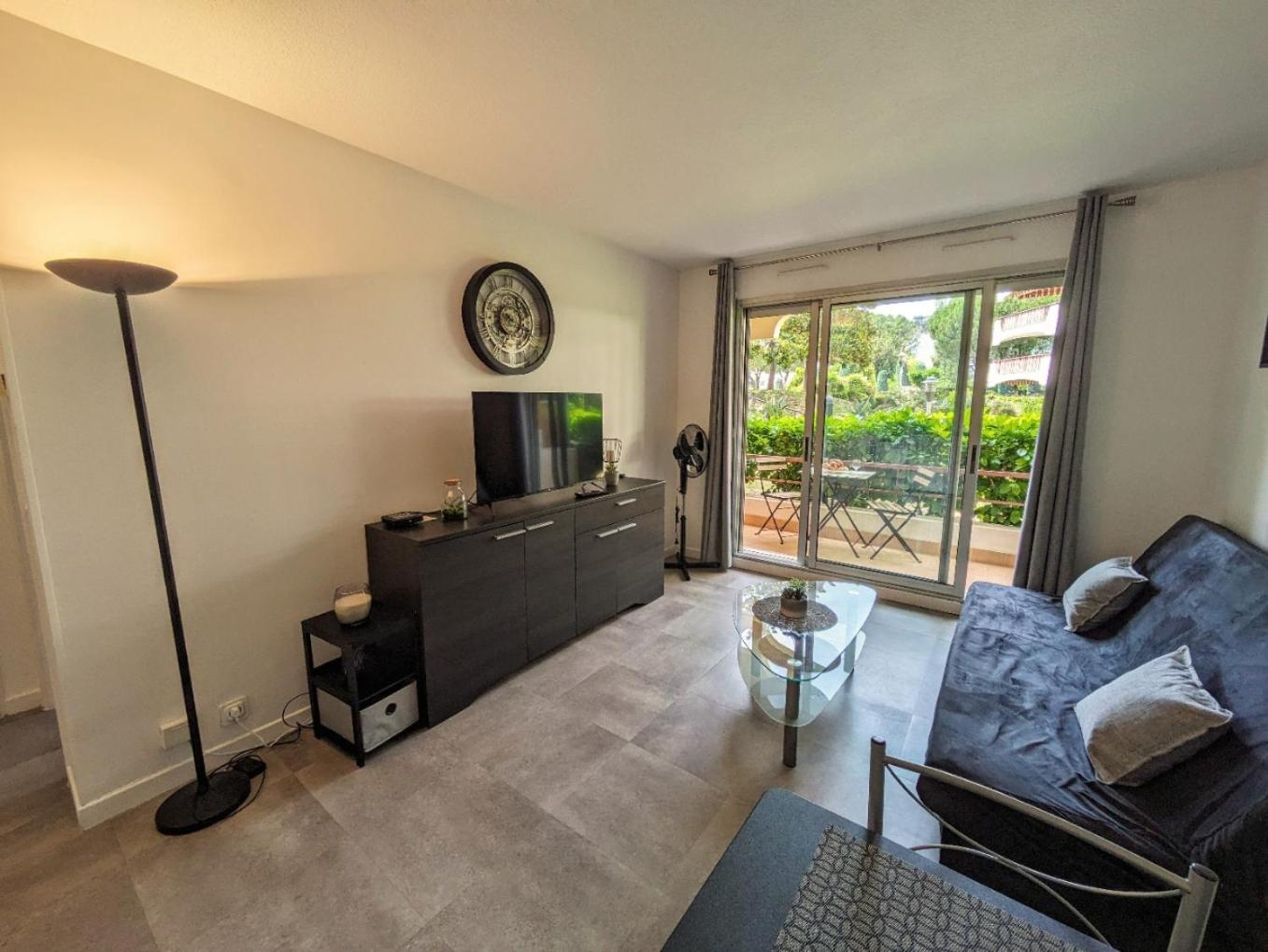 Apartment Le Petit Mimosa, Rdc, 3 Piscines, Proche Plages, 15mn Cannes *